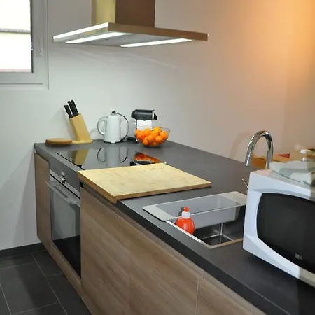 - Swiss Alps - Fully Renovated ! *